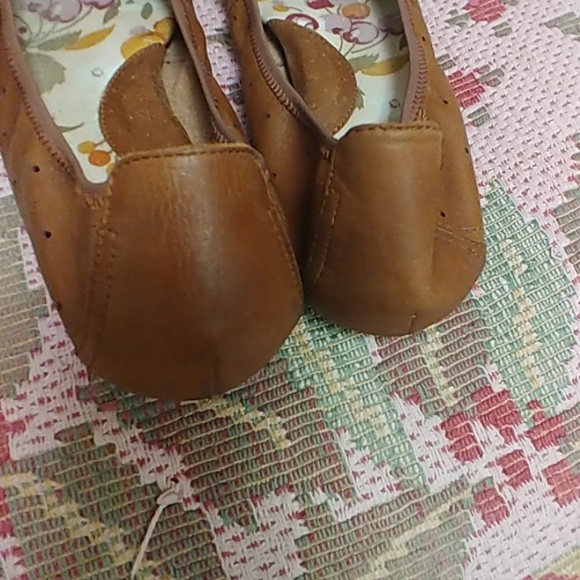 BORN BALLERINAS - Picture 5 of 6